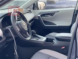 تۆیۆتا ڕاڤ 4